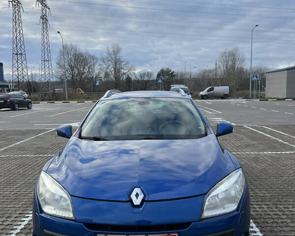 Синій Рено Меган, об'ємом двигуна 1.6 л та пробігом 252 тис. км за 6750 $, фото 11 на Automoto.ua