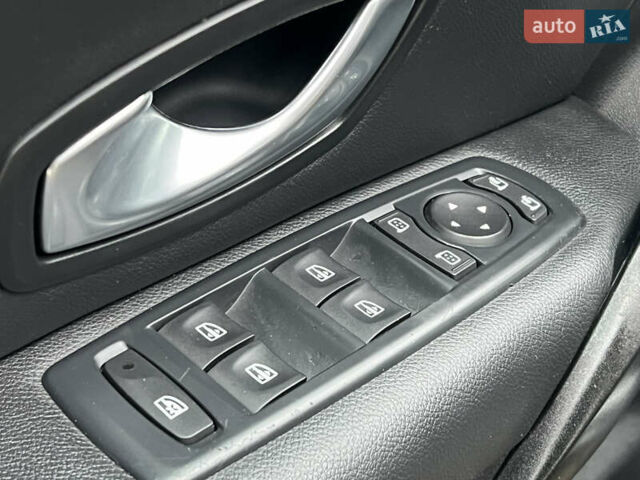 Синій Рено Меган, об'ємом двигуна 1.5 л та пробігом 192 тис. км за 7600 $, фото 30 на Automoto.ua