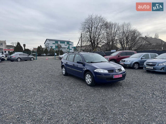 Синий Рено Меган, объемом двигателя 1.6 л и пробегом 240 тыс. км за 5400 $, фото 1 на Automoto.ua