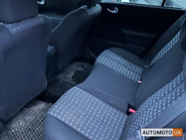 Синий Рено Меган, объемом двигателя 1.6 л и пробегом 161 тыс. км за 5899 $, фото 17 на Automoto.ua