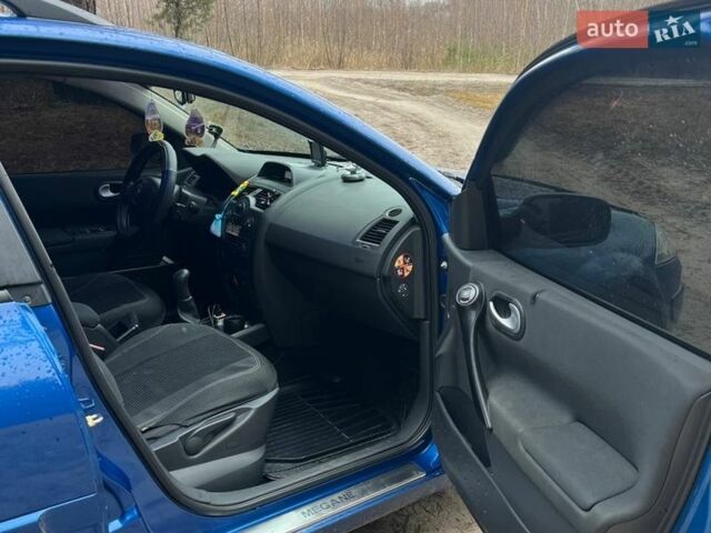 Синій Рено Меган, об'ємом двигуна 1.6 л та пробігом 235 тис. км за 5800 $, фото 8 на Automoto.ua