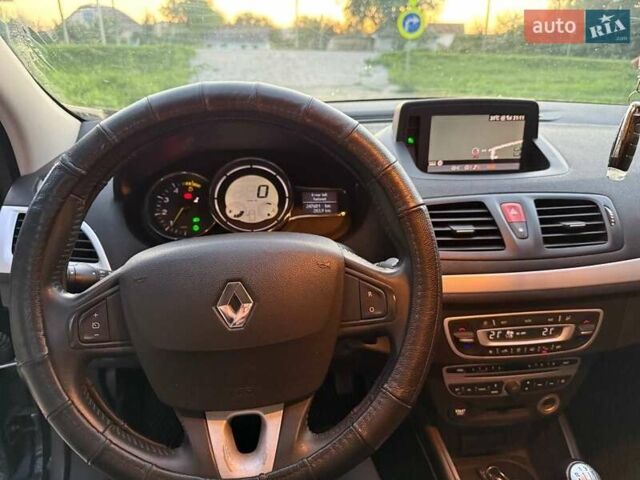Синій Рено Меган, об'ємом двигуна 1.5 л та пробігом 247 тис. км за 6500 $, фото 11 на Automoto.ua