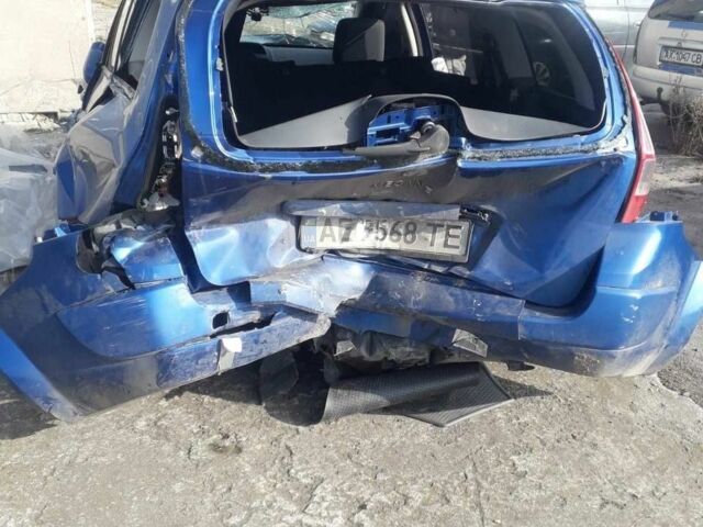 Рено Меган 2009 у Широком на Automoto.ua Синій Рено Меган, об'ємом двигуна 1.6 л та пробігом 180 тис. км за 1800 $, фото 4 на Automoto.ua