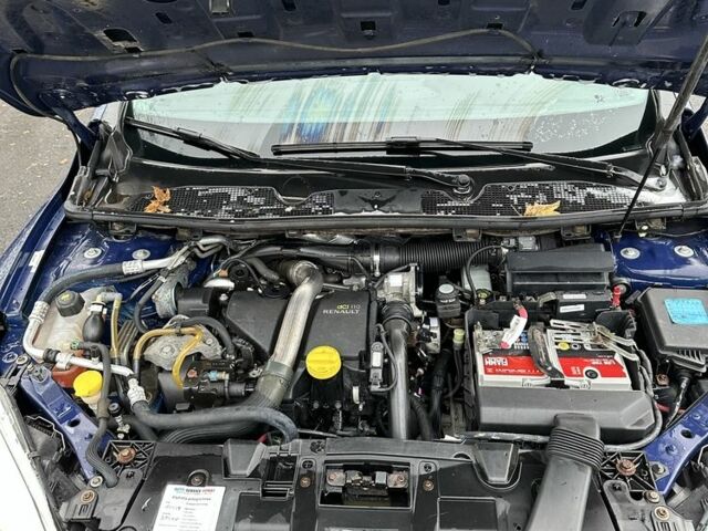 Синій Рено Меган, об'ємом двигуна 1.5 л та пробігом 270 тис. км за 3800 $, фото 16 на Automoto.ua