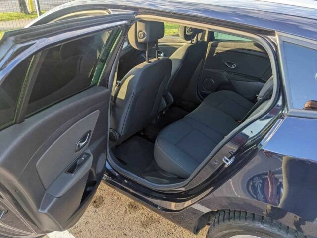 Синий Рено Меган, объемом двигателя 1.5 л и пробегом 190 тыс. км за 6500 $, фото 7 на Automoto.ua