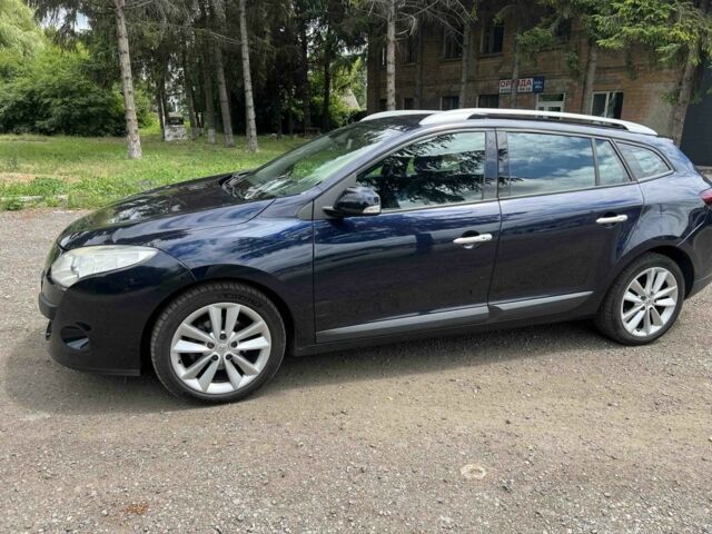 Синий Рено Меган, объемом двигателя 1.5 л и пробегом 218 тыс. км за 6100 $, фото 1 на Automoto.ua