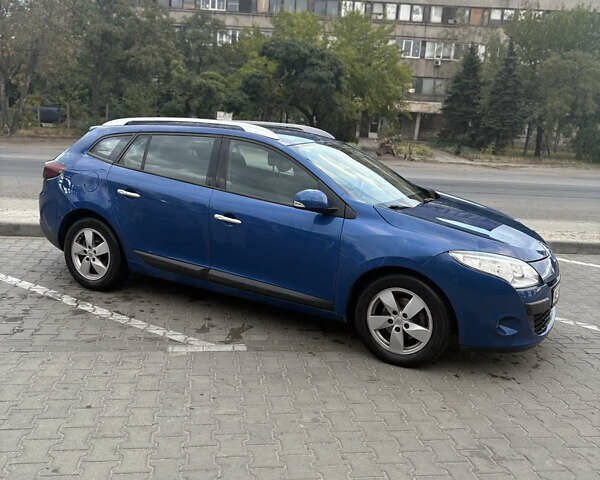 Синий Рено Меган, объемом двигателя 1.46 л и пробегом 285 тыс. км за 7500 $, фото 6 на Automoto.ua
