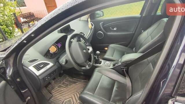 Синий Рено Меган, объемом двигателя 1.87 л и пробегом 355 тыс. км за 6900 $, фото 4 на Automoto.ua