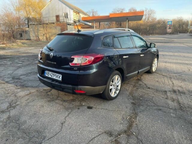 Синий Рено Меган, объемом двигателя 2 л и пробегом 254 тыс. км за 7500 $, фото 5 на Automoto.ua