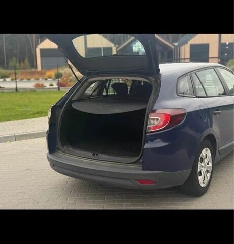 Синій Рено Меган, об'ємом двигуна 1.5 л та пробігом 299 тис. км за 3899 $, фото 6 на Automoto.ua