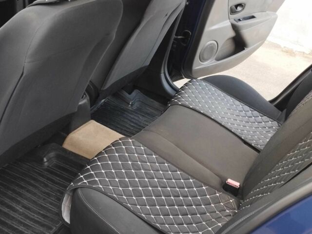 Синий Рено Меган, объемом двигателя 1.5 л и пробегом 245 тыс. км за 6500 $, фото 7 на Automoto.ua