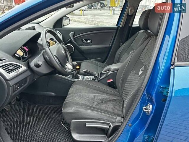 Синий Рено Меган, объемом двигателя 1.46 л и пробегом 310 тыс. км за 7700 $, фото 10 на Automoto.ua
