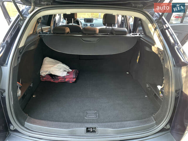 Синій Рено Меган, об'ємом двигуна 1.46 л та пробігом 260 тис. км за 7599 $, фото 28 на Automoto.ua