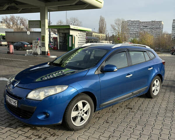 Синий Рено Меган, объемом двигателя 1.5 л и пробегом 285 тыс. км за 6800 $, фото 6 на Automoto.ua