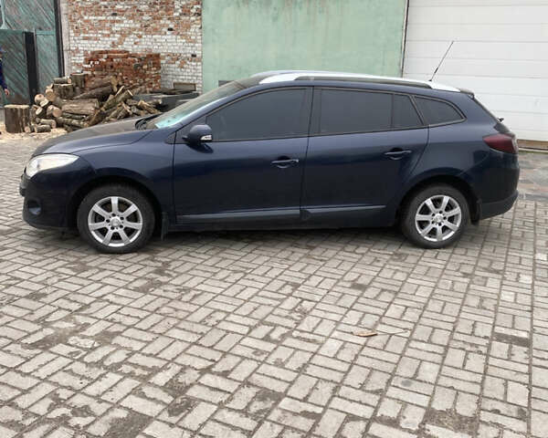 Синий Рено Меган, объемом двигателя 1.46 л и пробегом 251 тыс. км за 5999 $, фото 3 на Automoto.ua