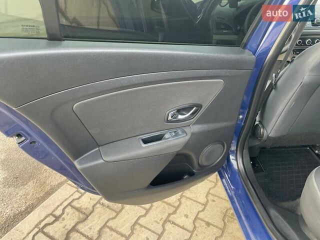 Синий Рено Меган, объемом двигателя 1.46 л и пробегом 308 тыс. км за 6199 $, фото 19 на Automoto.ua