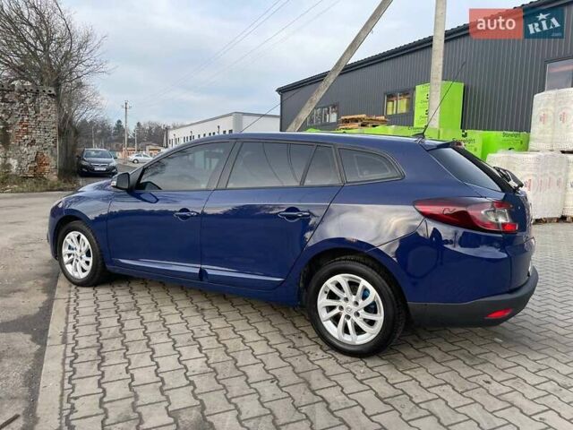 Синий Рено Меган, объемом двигателя 1.46 л и пробегом 308 тыс. км за 6199 $, фото 3 на Automoto.ua