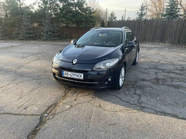 Синий Рено Меган, объемом двигателя 2 л и пробегом 254 тыс. км за 7500 $, фото 1 на Automoto.ua