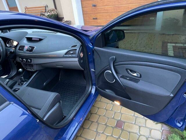 Синій Рено Меган, об'ємом двигуна 1.5 л та пробігом 307 тис. км за 6199 $, фото 20 на Automoto.ua