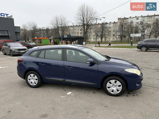 Синий Рено Меган, объемом двигателя 1.6 л и пробегом 178 тыс. км за 6800 $, фото 26 на Automoto.ua