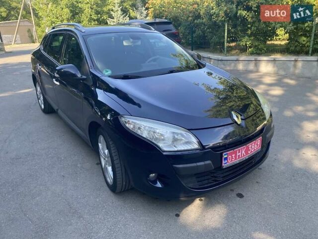 Синий Рено Меган, объемом двигателя 1.46 л и пробегом 236 тыс. км за 7349 $, фото 1 на Automoto.ua