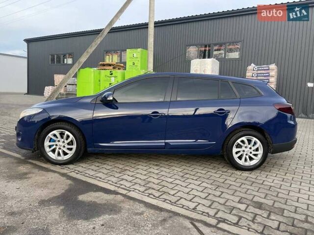 Синий Рено Меган, объемом двигателя 1.46 л и пробегом 308 тыс. км за 6199 $, фото 2 на Automoto.ua