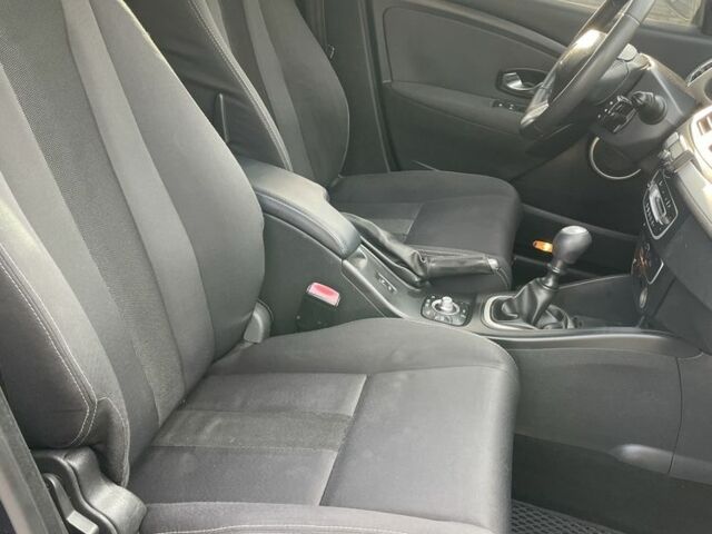 Синий Рено Меган, объемом двигателя 1.5 л и пробегом 260 тыс. км за 6900 $, фото 7 на Automoto.ua