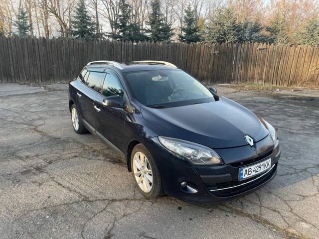 Синий Рено Меган, объемом двигателя 2 л и пробегом 254 тыс. км за 7500 $, фото 6 на Automoto.ua