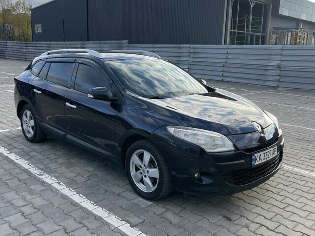Синий Рено Меган, объемом двигателя 1.5 л и пробегом 260 тыс. км за 6900 $, фото 2 на Automoto.ua