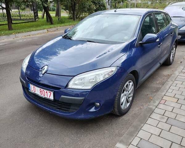 Синій Рено Меган, об'ємом двигуна 1.46 л та пробігом 303 тис. км за 5000 $, фото 57 на Automoto.ua