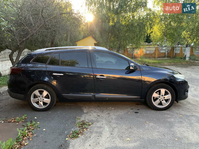 Синій Рено Меган, об'ємом двигуна 1.46 л та пробігом 260 тис. км за 7599 $, фото 3 на Automoto.ua