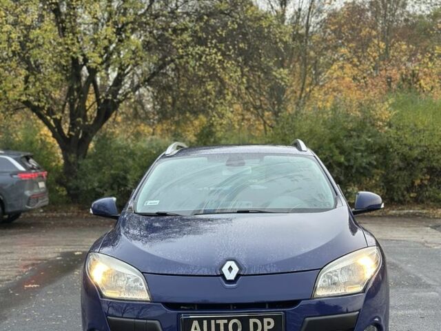 Синій Рено Меган, об'ємом двигуна 1.5 л та пробігом 270 тис. км за 3800 $, фото 4 на Automoto.ua