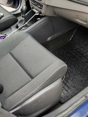 Синій Рено Меган, об'ємом двигуна 1.46 л та пробігом 303 тис. км за 5000 $, фото 27 на Automoto.ua