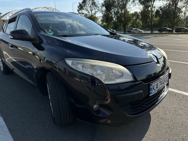 Синий Рено Меган, объемом двигателя 1.5 л и пробегом 244 тыс. км за 6900 $, фото 2 на Automoto.ua