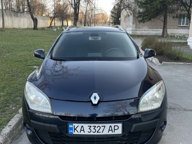 Синий Рено Меган, объемом двигателя 1.5 л и пробегом 260 тыс. км за 6450 $, фото 12 на Automoto.ua