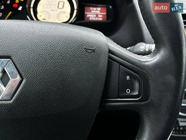 Синий Рено Меган, объемом двигателя 1.46 л и пробегом 310 тыс. км за 7700 $, фото 20 на Automoto.ua