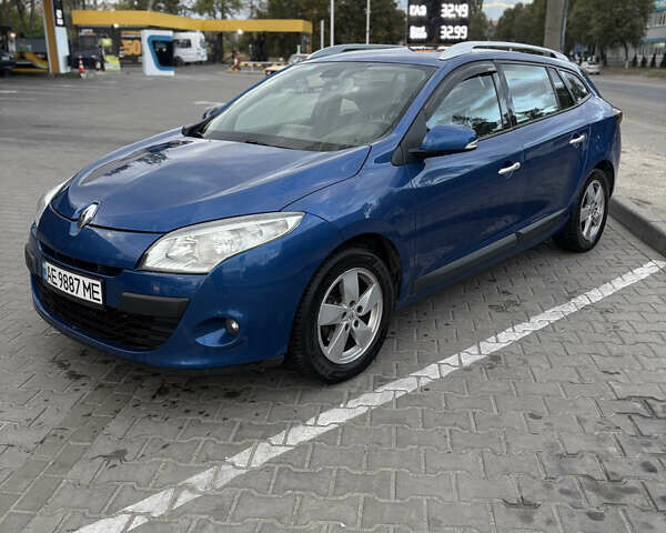 Синий Рено Меган, объемом двигателя 1.46 л и пробегом 285 тыс. км за 7500 $, фото 2 на Automoto.ua