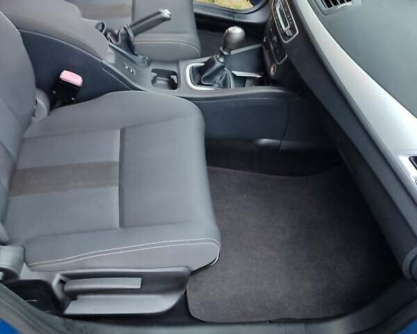 Синий Рено Меган, объемом двигателя 1.6 л и пробегом 201 тыс. км за 6499 $, фото 12 на Automoto.ua