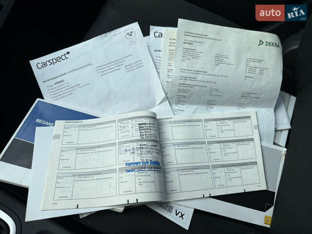 Синий Рено Меган, объемом двигателя 1.6 л и пробегом 190 тыс. км за 7450 $, фото 31 на Automoto.ua