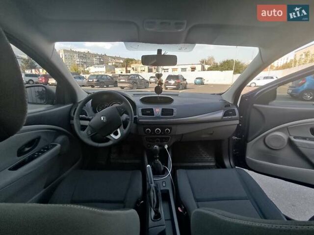 Синий Рено Меган, объемом двигателя 1.5 л и пробегом 249 тыс. км за 7000 $, фото 10 на Automoto.ua