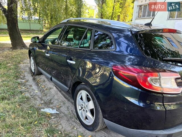 Синий Рено Меган, объемом двигателя 1.46 л и пробегом 360 тыс. км за 5300 $, фото 18 на Automoto.ua