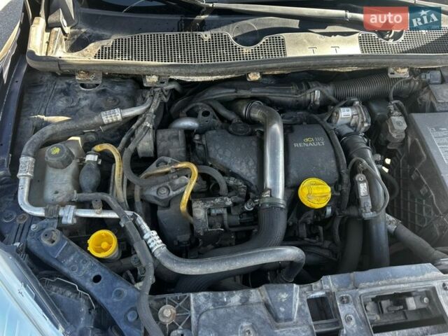 Синий Рено Меган, объемом двигателя 1.46 л и пробегом 351 тыс. км за 6500 $, фото 21 на Automoto.ua