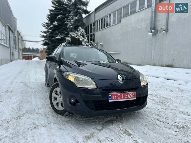 Синий Рено Меган, объемом двигателя 1.6 л и пробегом 194 тыс. км за 6399 $, фото 2 на Automoto.ua