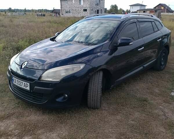 Синий Рено Меган, объемом двигателя 1.46 л и пробегом 398 тыс. км за 5999 $, фото 2 на Automoto.ua