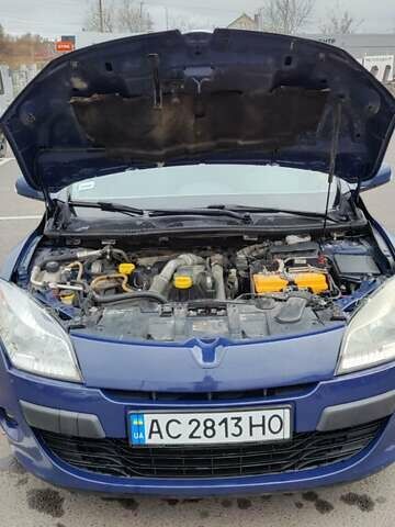 Синій Рено Меган, об'ємом двигуна 1.46 л та пробігом 303 тис. км за 5000 $, фото 47 на Automoto.ua