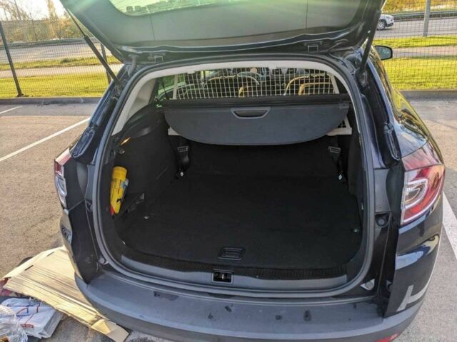 Синий Рено Меган, объемом двигателя 1.5 л и пробегом 190 тыс. км за 6500 $, фото 6 на Automoto.ua