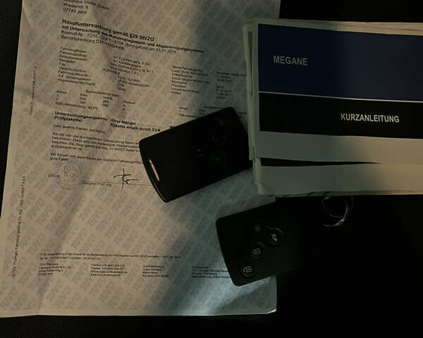 Синий Рено Меган, объемом двигателя 1.6 л и пробегом 150 тыс. км за 7200 $, фото 40 на Automoto.ua