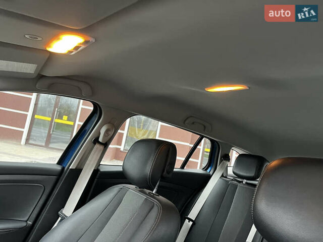 Синий Рено Меган, объемом двигателя 1.4 л и пробегом 238 тыс. км за 6999 $, фото 56 на Automoto.ua