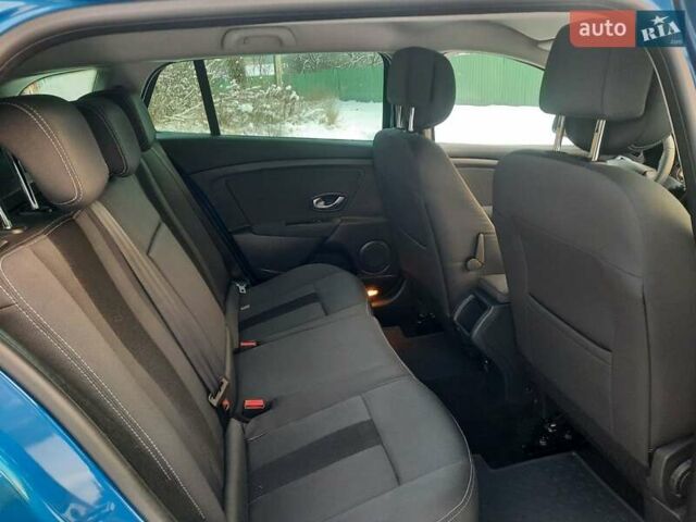 Синій Рено Меган, об'ємом двигуна 1.6 л та пробігом 178 тис. км за 7900 $, фото 66 на Automoto.ua