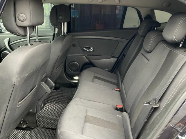 Синий Рено Меган, объемом двигателя 1.5 л и пробегом 356 тыс. км за 6750 $, фото 18 на Automoto.ua